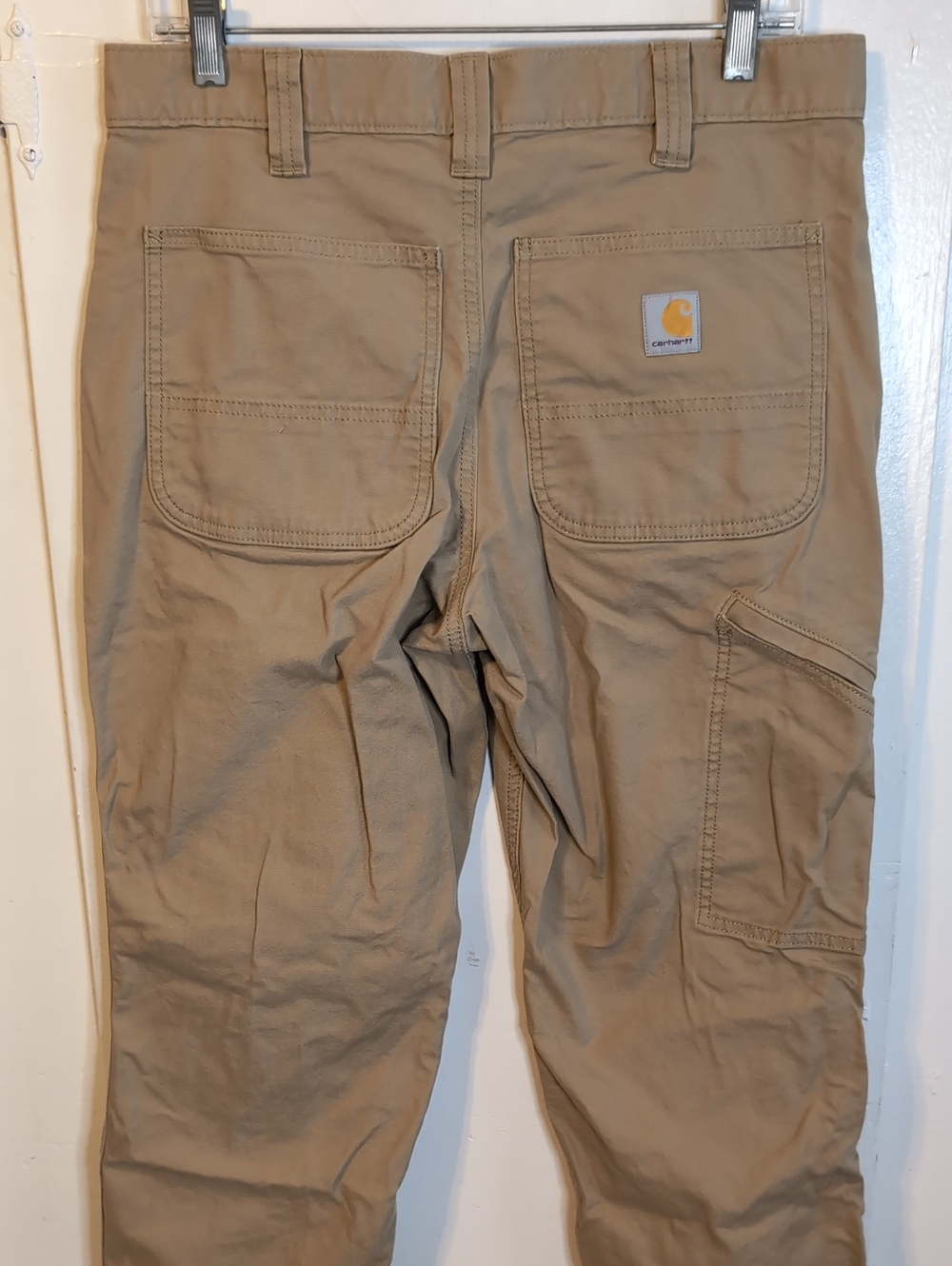 Khaki Carhartt relaxed fit Rugged Flex work pants men's 32x30